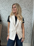 Load image into Gallery viewer, Zaka vest