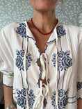 Load image into Gallery viewer, Bluse11