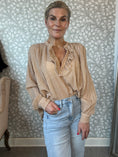 Load image into Gallery viewer, Loose fit jeans light Blue