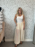 Load image into Gallery viewer, Clara jumpsuit Offwhite