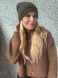Load image into Gallery viewer, Cashmere hue Olive