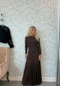 Load image into Gallery viewer, Shirley dress Brown