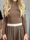 Load image into Gallery viewer, Rollneck bodystocking Brown