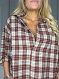 Load image into Gallery viewer, Sarah Shirt bordeaux