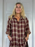 Load image into Gallery viewer, Sari Shirt bordeaux