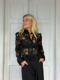 Load image into Gallery viewer, Kate Blouse Black