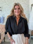 Load image into Gallery viewer, Boho Shirt Black