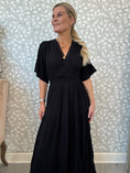 Load image into Gallery viewer, Uncha dress Black