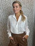 Load image into Gallery viewer, Lilja Shirt