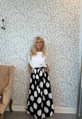 Load image into Gallery viewer, Clara Skirt Black