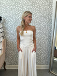 Load image into Gallery viewer, Ruka jumpsuit Offwhite