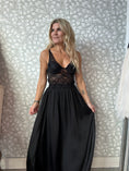 Load image into Gallery viewer, Lila Skirt Black