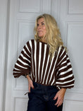 Load image into Gallery viewer, Lola Blouse coffee and creme