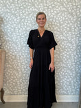 Load image into Gallery viewer, Uncha dress Black