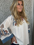 Load image into Gallery viewer, Vintage Blouse