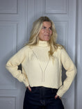 Load image into Gallery viewer, Vilo Knit offwhite