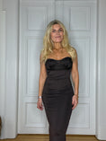 Load image into Gallery viewer, Cuba dress Brown