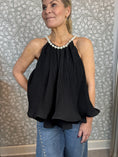 Load image into Gallery viewer, Pearl top Black