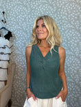 Load image into Gallery viewer, Cille top Knot green