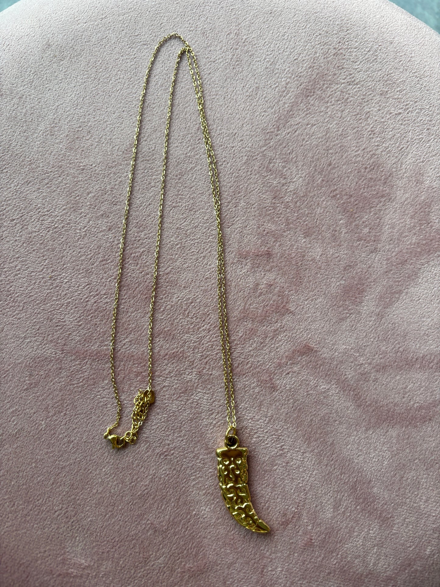 Joile Necklace