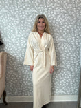 Load image into Gallery viewer, Kaftan dress Offwhite