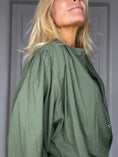 Load image into Gallery viewer, Sissel Shirt army