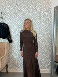 Load image into Gallery viewer, Shirley dress Brown
