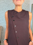 Load image into Gallery viewer, Zika vest chokolade
