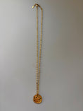 Load image into Gallery viewer, Medaljon Necklace
