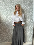 Load image into Gallery viewer, Velvet Skirt Grey/blue
