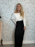Load image into Gallery viewer, Tulip Skirt Black
