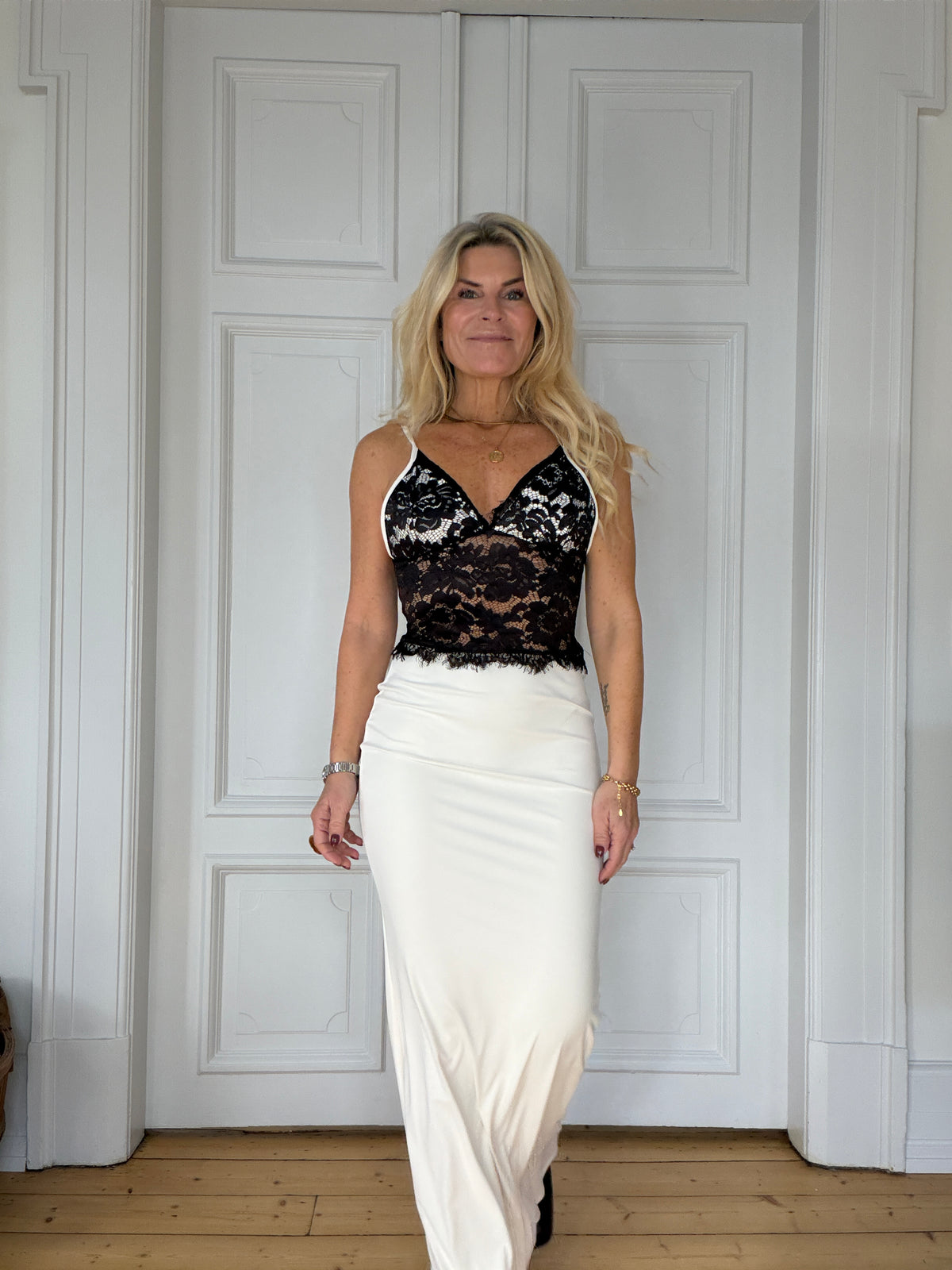 Dinna dress creme/dark Brown