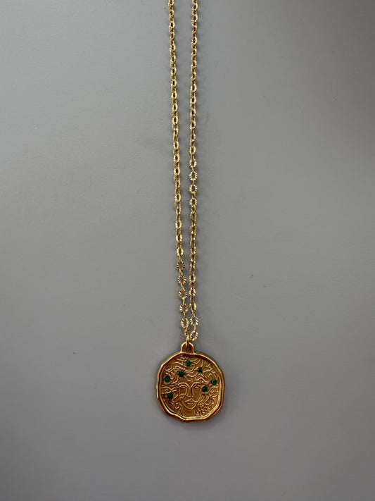 Medaljon Necklace