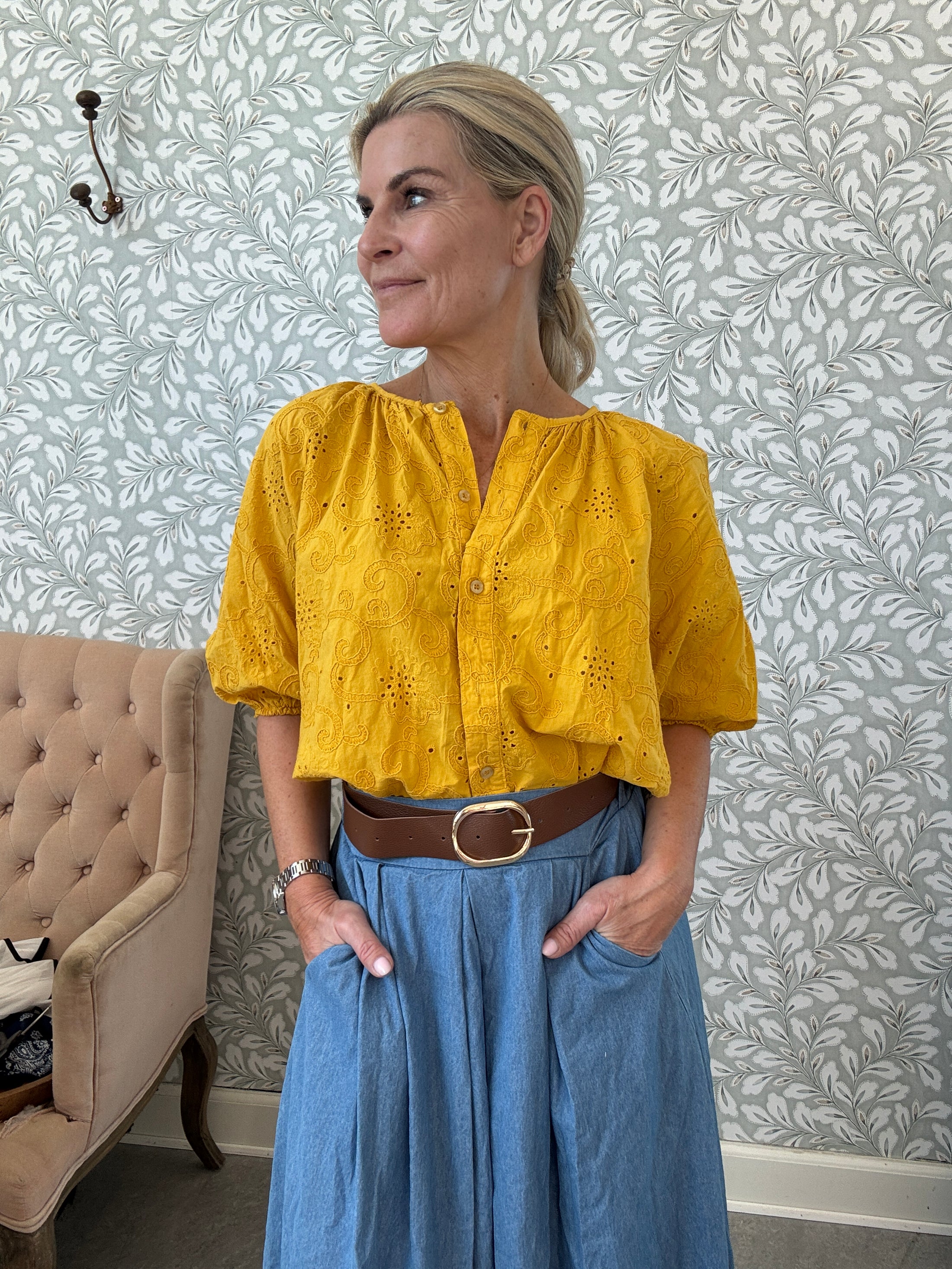 Tyra shirt yellow