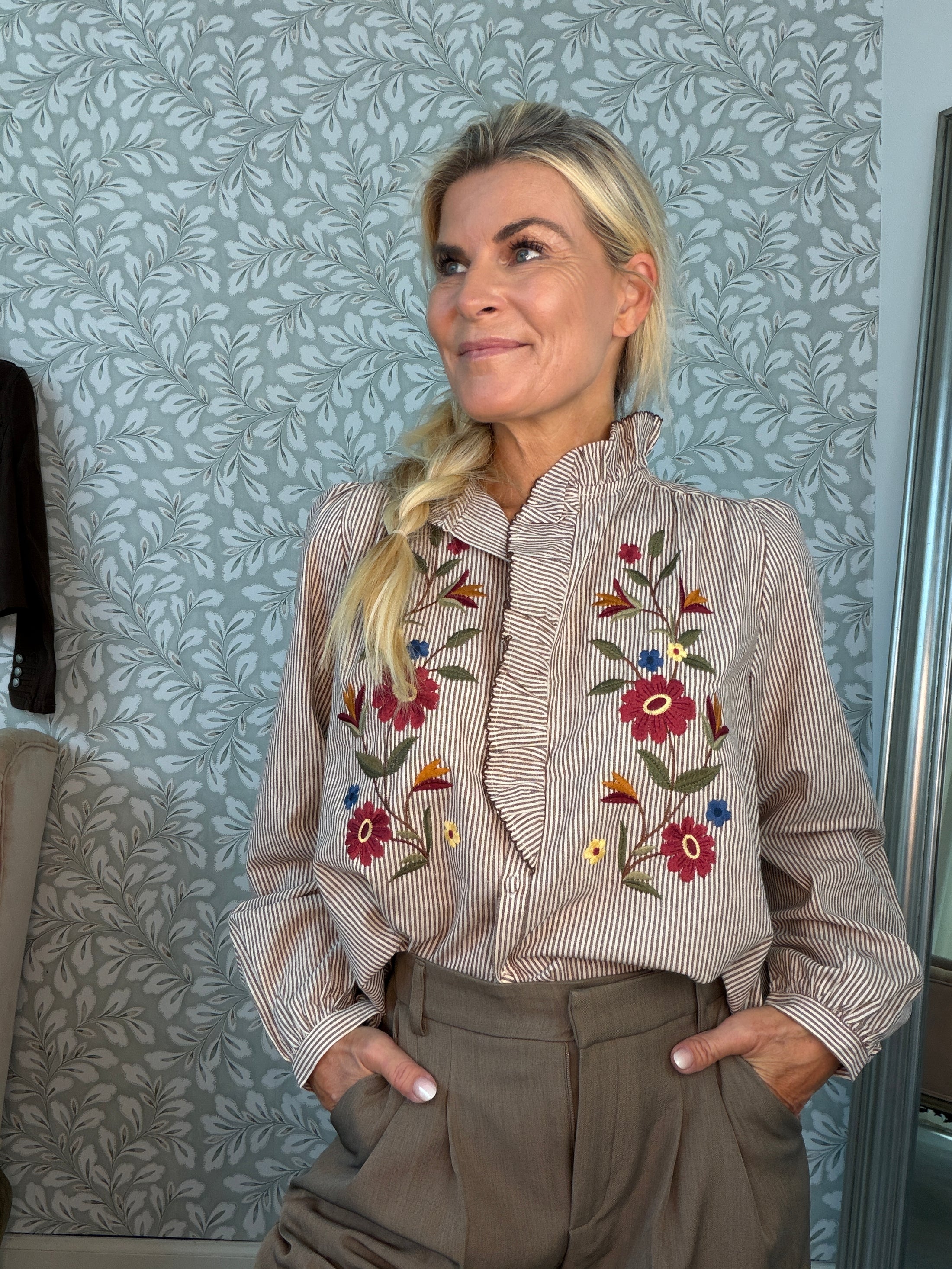 Laura Shirt