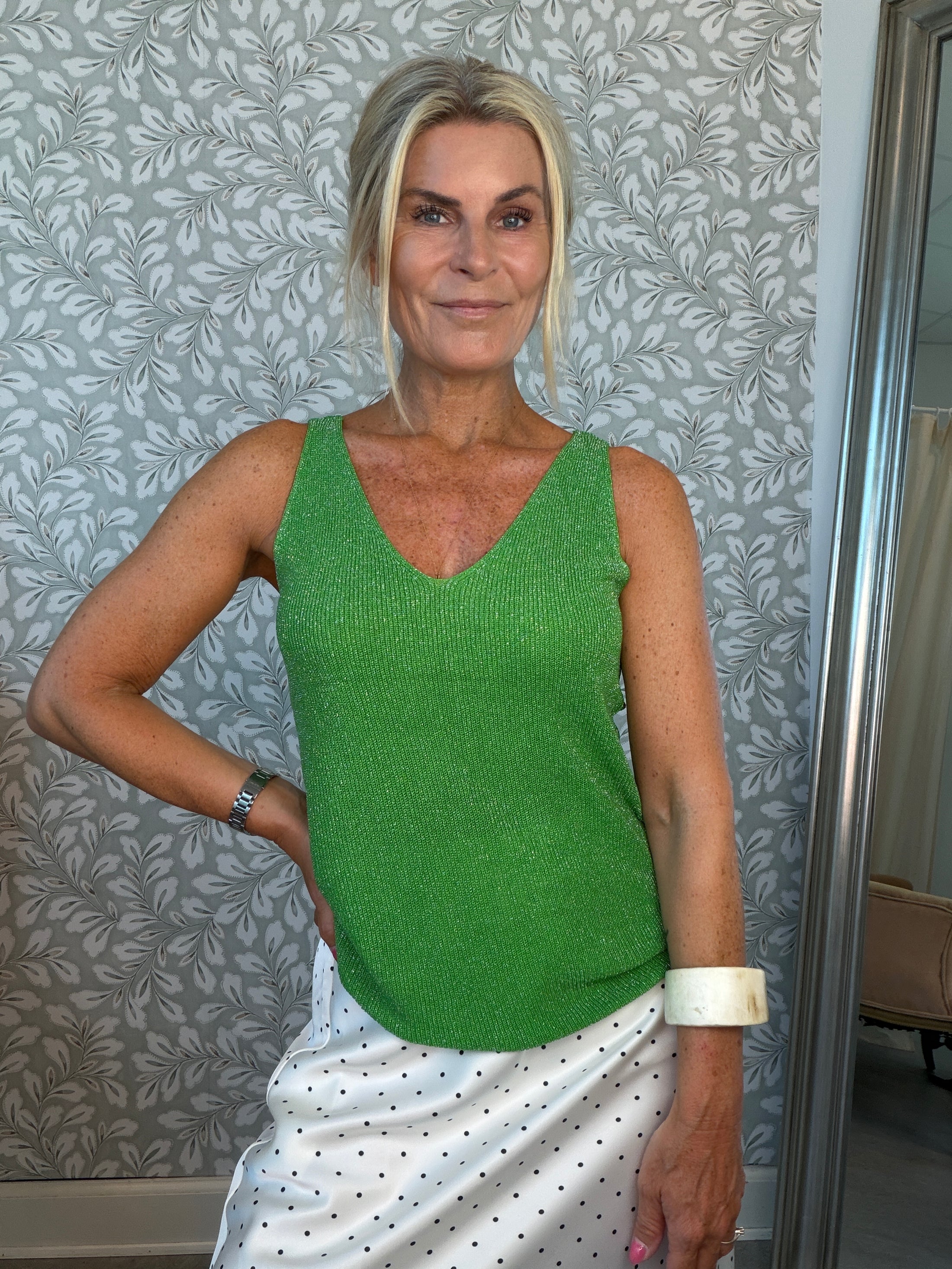 Cille top spring green