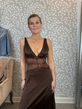 Load image into Gallery viewer, Dream dress Brown

