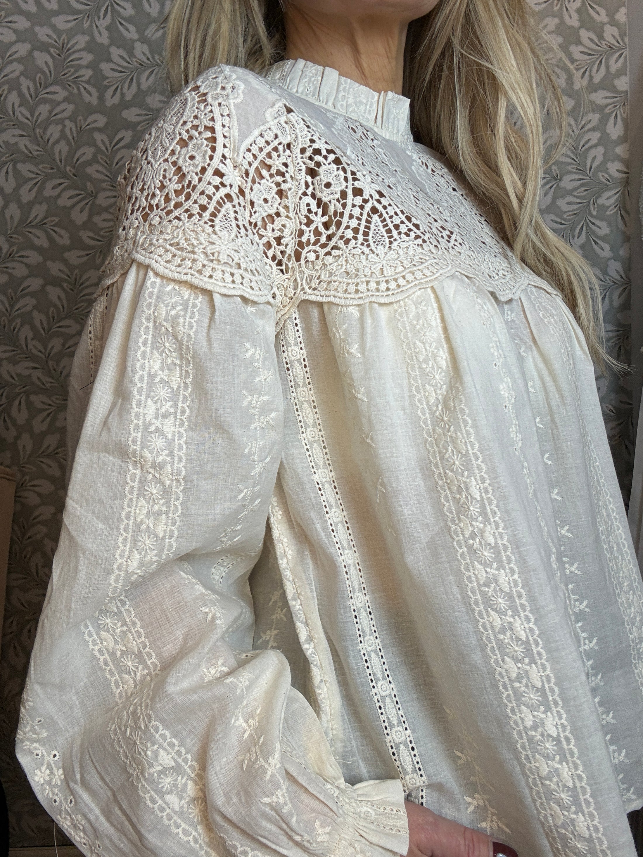 Vintage Blouse Offwhite