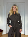 Load image into Gallery viewer, Perla suit Brown
