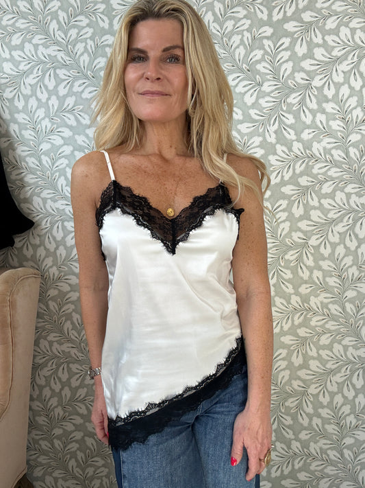 June top White and Black