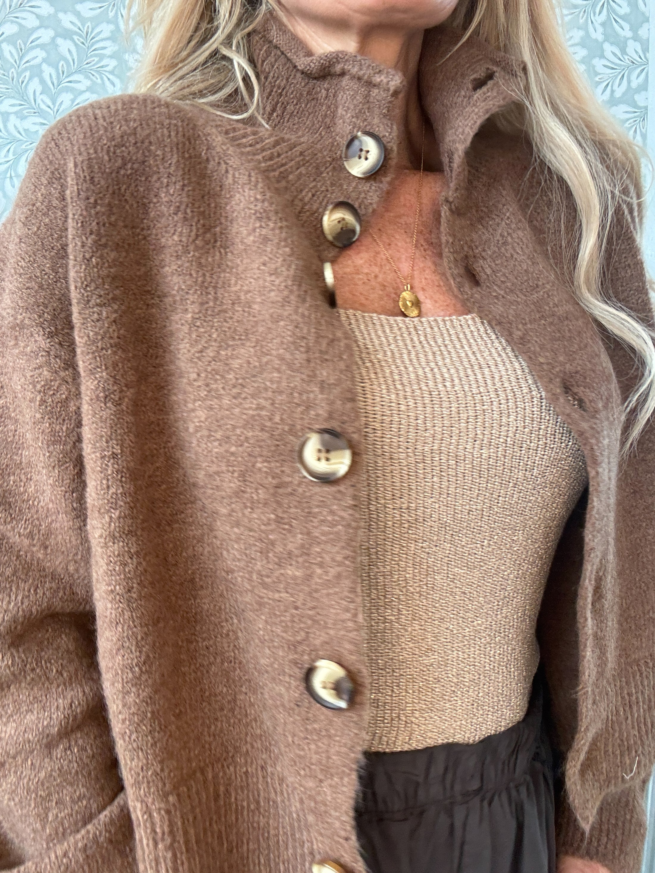 Lake Cardigan Brown