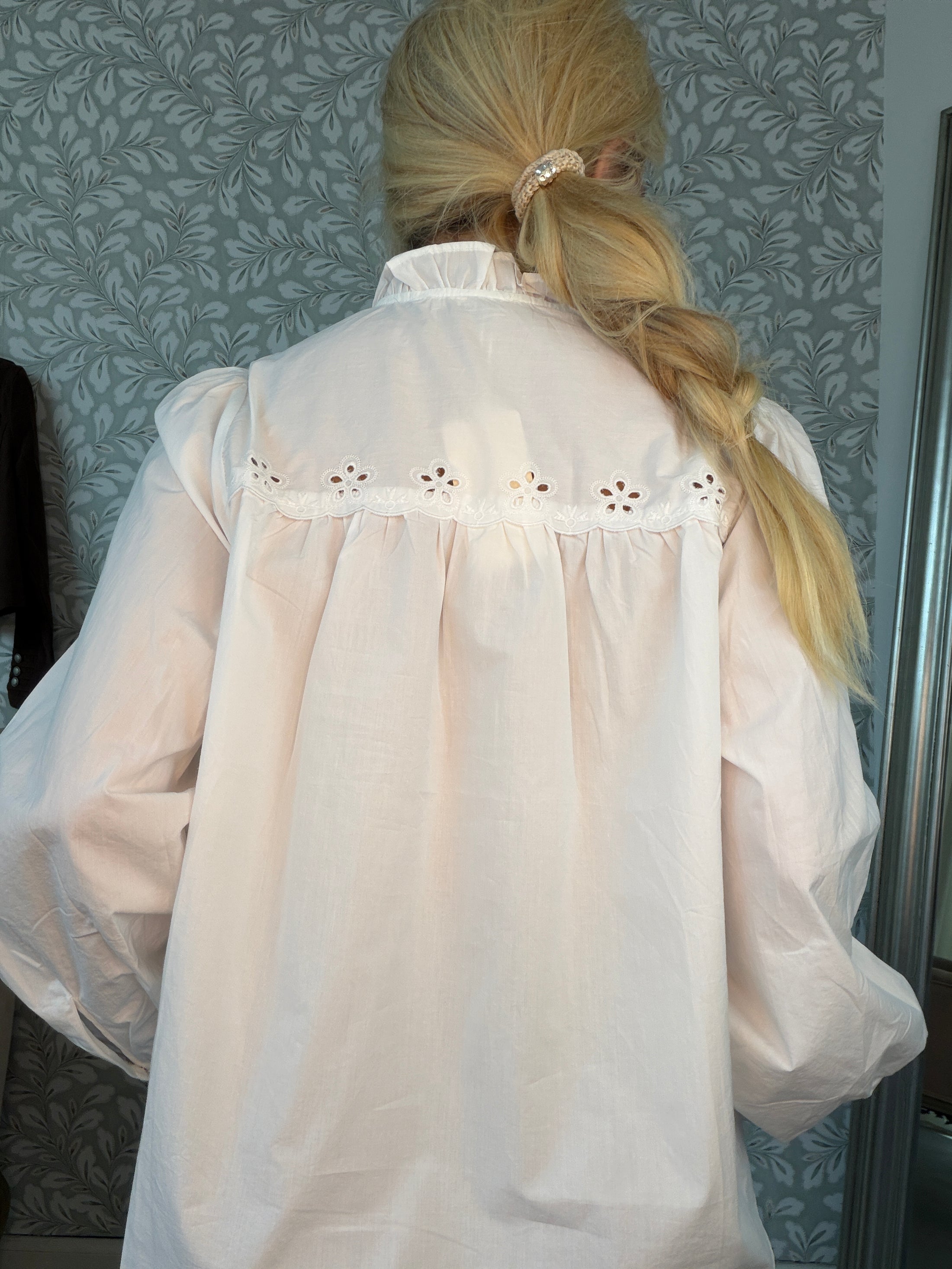 Muno Shirt