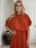 Load image into Gallery viewer, Kylie dress
