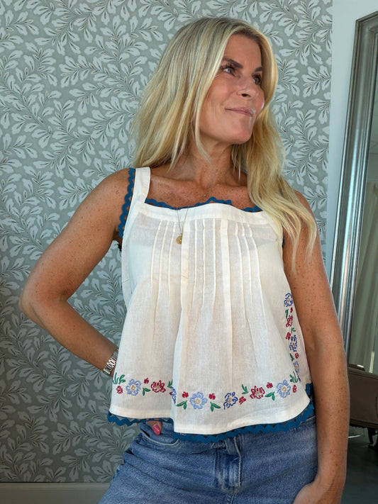 Hannah top