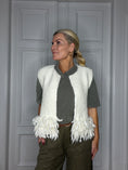 Load image into Gallery viewer, Chile vest Offwhite
