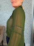 Load image into Gallery viewer, Paula shirt green
