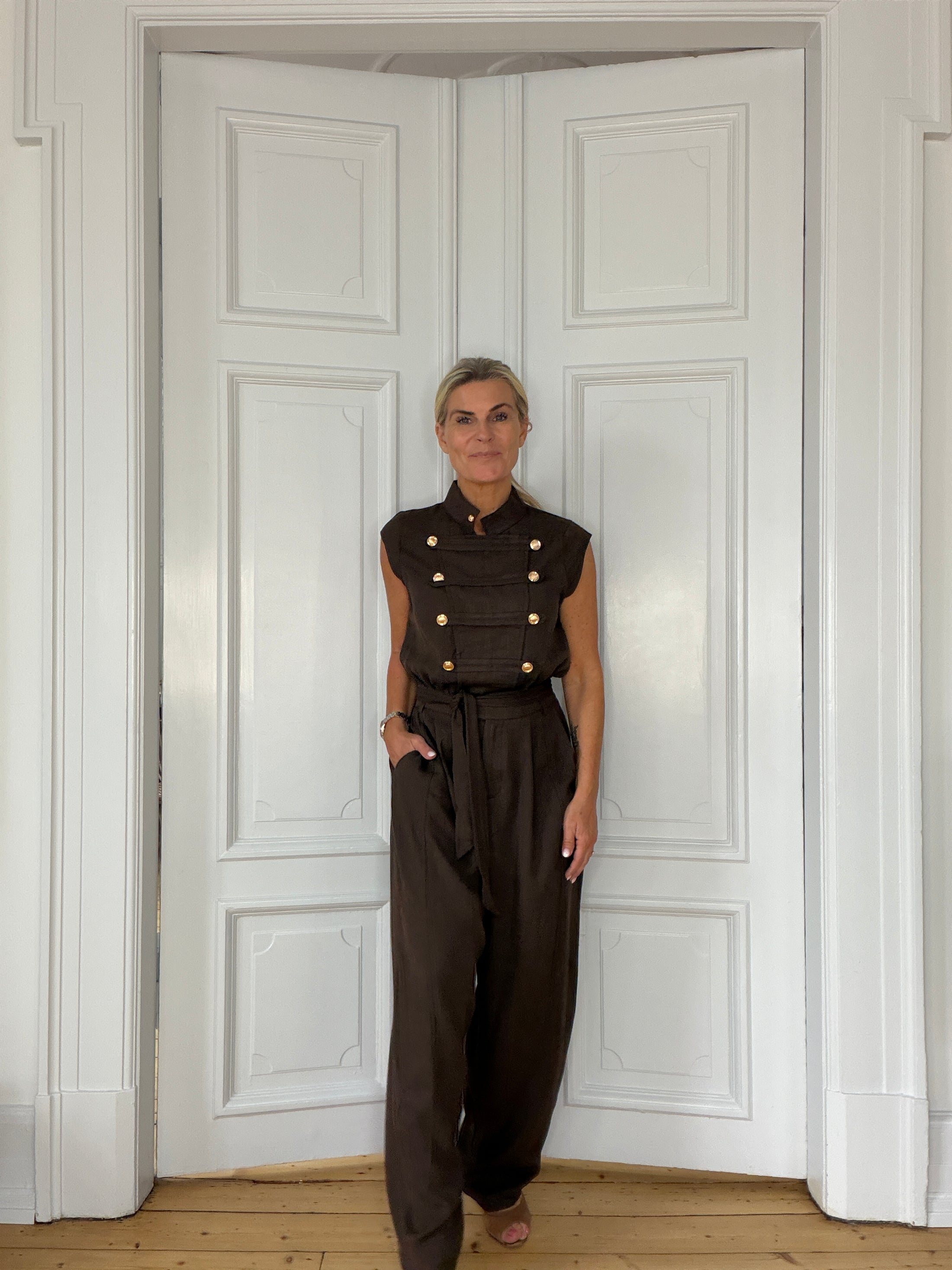 Liva jumpsuit coffee