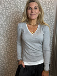 Load image into Gallery viewer, Basic t-shirt Grey melange
