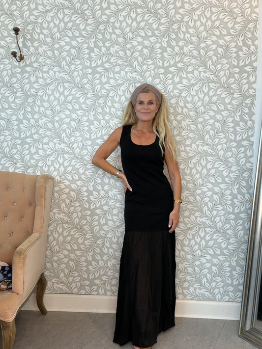 Luna dress Black