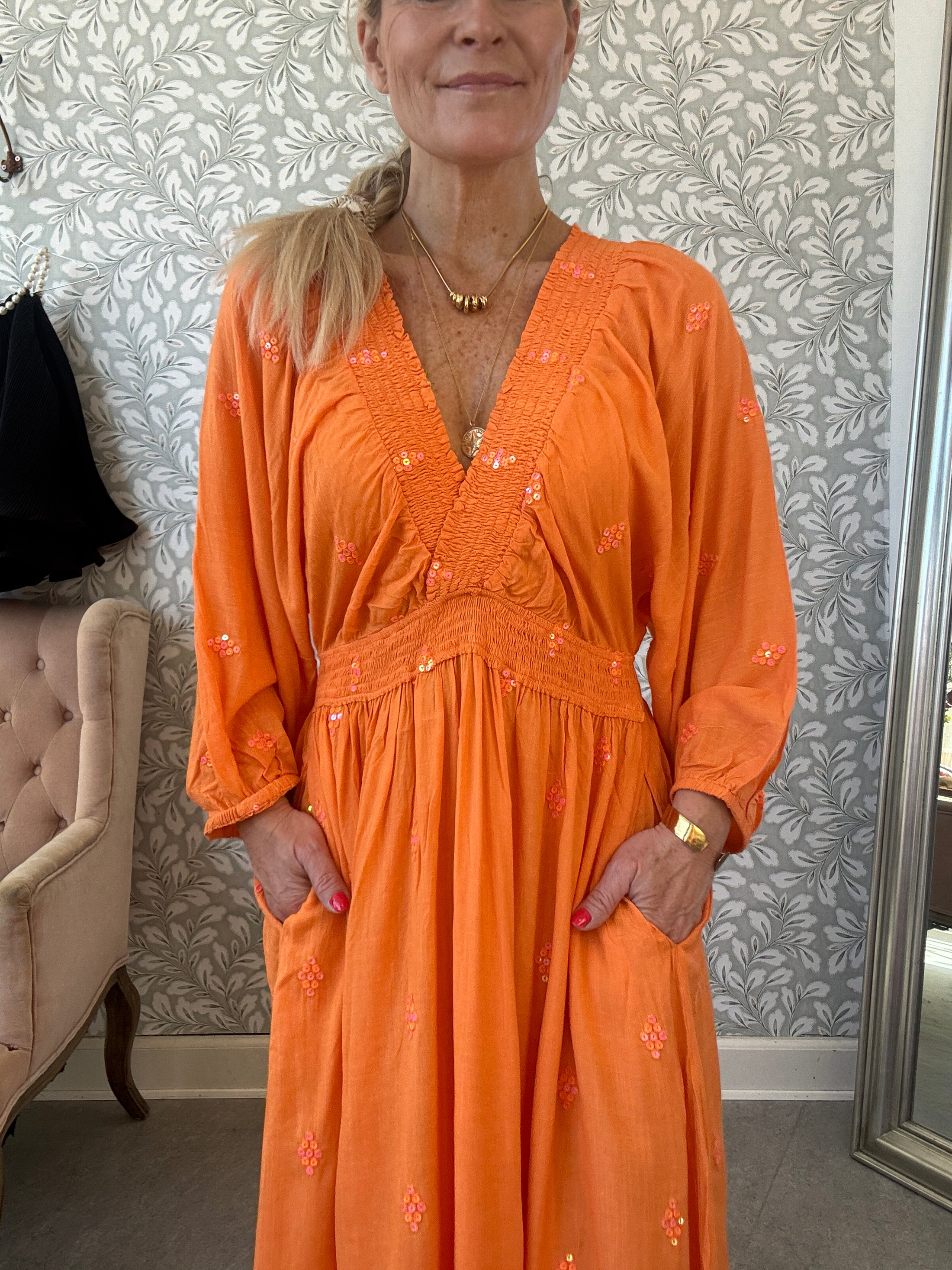 Sura dress